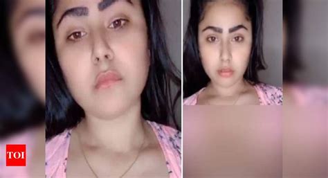 nude desi leaked|Desi Leaks